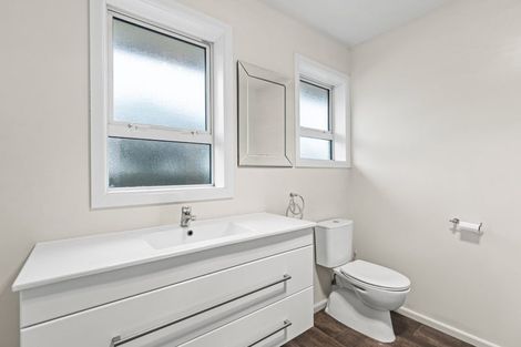 Photo of property in 113 Beach Road, North New Brighton, Christchurch, 8083