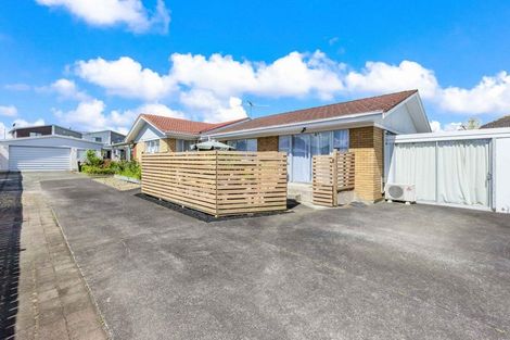Photo of property in 2/46 Takanini Road, Takanini, 2112