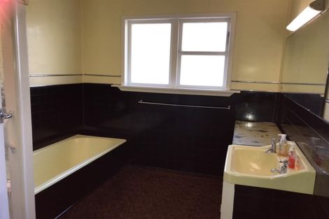 Photo of property in 115 Brecon Road, Stratford, 4332