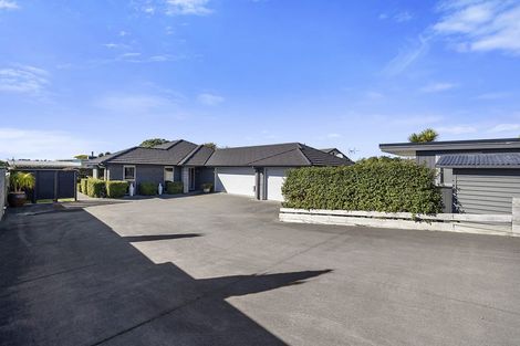 Photo of property in 58d Karamea Street, Whalers Gate, New Plymouth, 4310