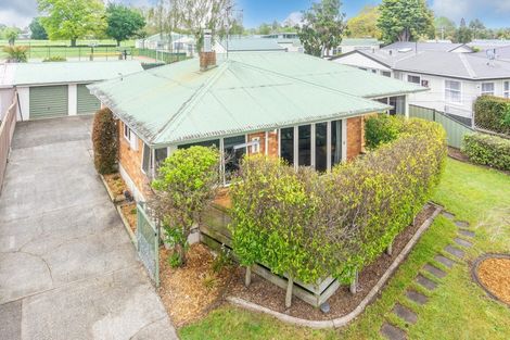 Photo of property in 14 Jeanette Street, Glenview, Hamilton, 3206