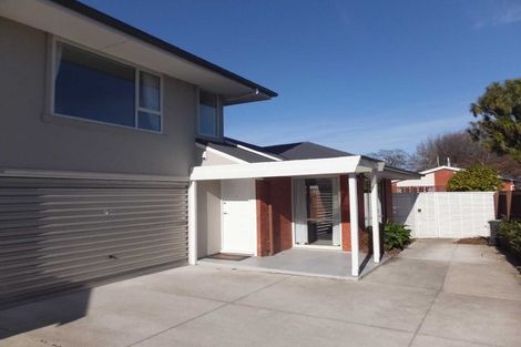 Photo of property in 11 Powell Crescent, Ilam, Christchurch, 8041
