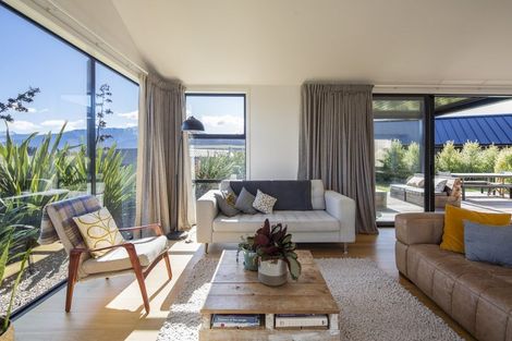 Photo of property in 13 Torridon Court, Jacks Point, Queenstown, 9371
