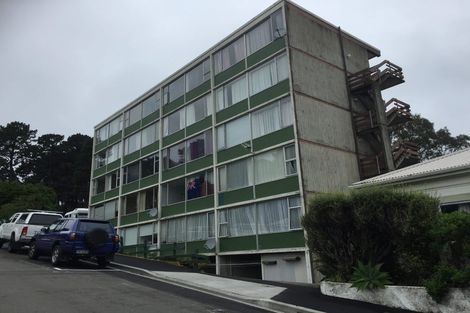 Photo of property in Beresford Apartments, 118u4 Russell Terrace, Berhampore, Wellington, 6023