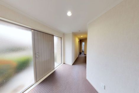 Photo of property in 6 Geneva Terrace, Kelvin Grove, Palmerston North, 4414