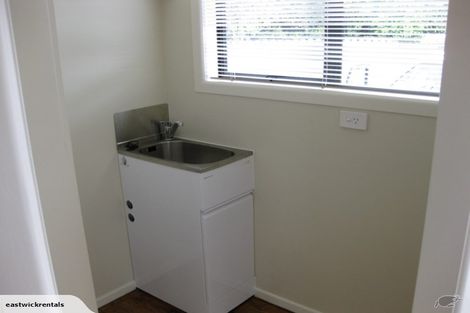 Photo of property in 3a Kelvin Road, Papakura, 2110