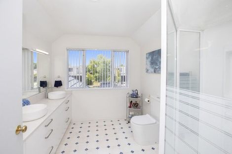 Photo of property in 9 Tavistock Place, Russley, Christchurch, 8042