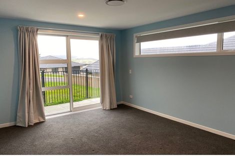Photo of property in 12 Topsail Way, Whitby, Porirua, 5024