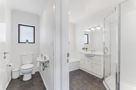 Photo of property in 271a Carrington Street, Vogeltown, New Plymouth, 4310