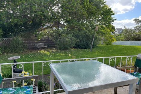 Photo of property in 15 Heaphy Lane, Paerata, 2124