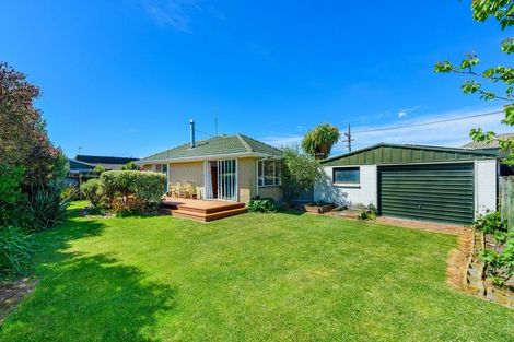 Photo of property in 28 Sandra Street, South New Brighton, Christchurch, 8062