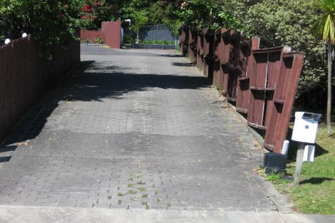 Photo of property in 1/19 Danbury Drive, Torbay, Auckland, 0630