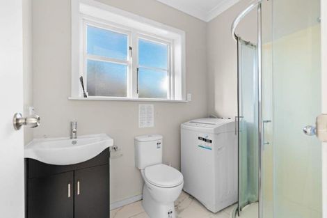 Photo of property in 120 Peverel Street, Riccarton, Christchurch, 8041