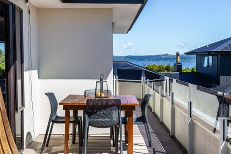 Photo of property in 23 Harvey Street, Waipahihi, Taupo, 3330