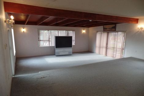 Photo of property in 3 Poutini Place, Manurewa, Auckland, 2102