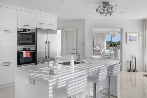 Photo of property in 21 Malibu Key, Papamoa Beach, Papamoa, 3118