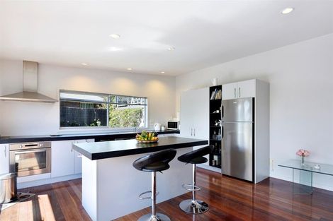 Photo of property in 10 Burrough Place, Enner Glynn, Nelson, 7011