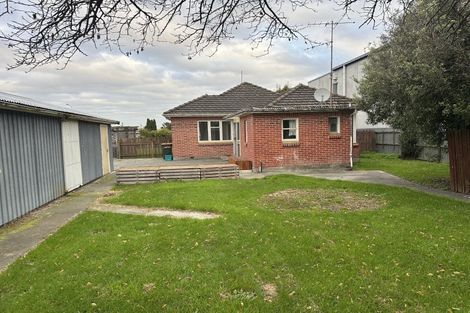 Photo of property in 122 Mcmurdo Street, Tinwald, Ashburton, 7700