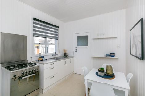 Photo of property in 23 Laura Avenue, Brooklyn, Wellington, 6021