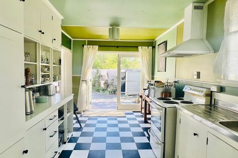 Photo of property in 73 Jollie Street, Linwood, Christchurch, 8062