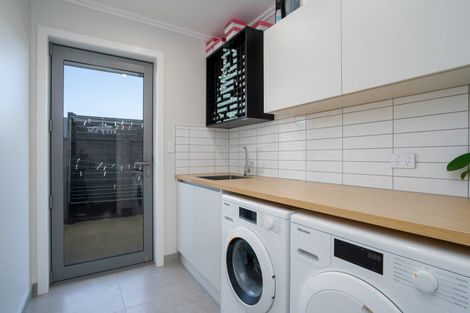 Photo of property in 27c Isobel Hodgson Drive, Cambridge, 3434