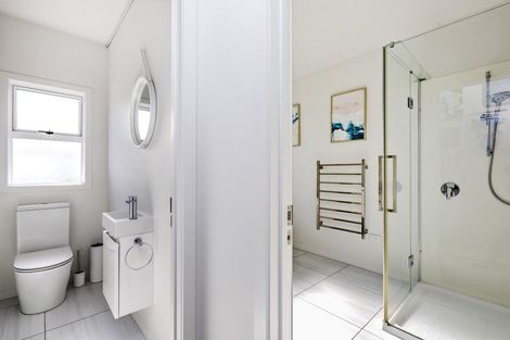 Photo of property in 27a Warwick Crescent, Taradale, Napier, 4112