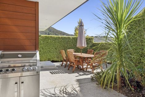 Photo of property in 33 Sherwin Avenue, Albert Town, Wanaka, 9305