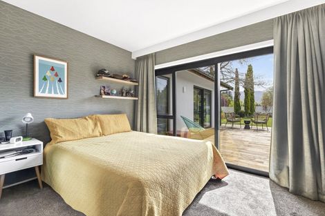 Photo of property in 60 Neplusultra Street, Cromwell, 9310