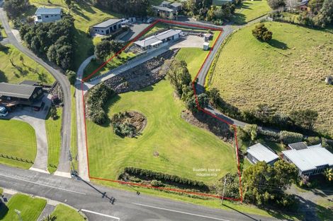 Photo of property in 2886 Long Bay Road, Wyuna Bay, Coromandel, 3581