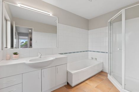 Photo of property in 1/8 Fenwick Avenue, Milford, Auckland, 0620