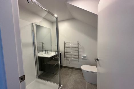 Photo of property in 37 Kamahi Place, Paraparaumu, 5032