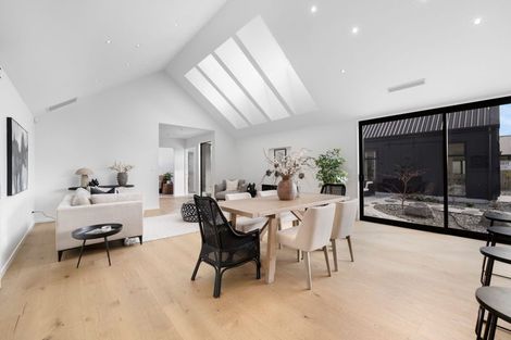 Photo of property in 2 Alan James Lane, Prebbleton, 7604