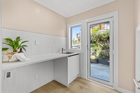 Photo of property in 70 Bay Vista Drive, Red Beach, 0932
