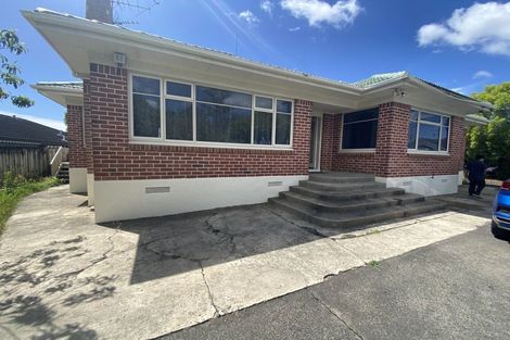 Photo of property in 277 Hobsonville Road, Hobsonville, Auckland, 0618