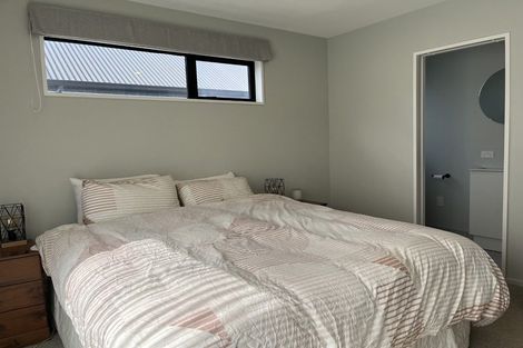Photo of property in 4c Rawhiti Avenue, New Brighton, Christchurch, 8083