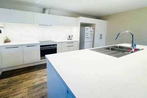 Photo of property in 55 Dunedin Street, Redwood, Christchurch, 8051