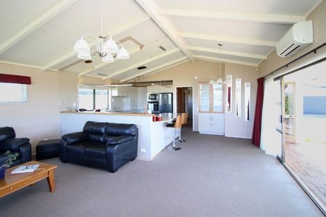 Photo of property in 133 Grant Road, Thorndon, Wellington, 6011
