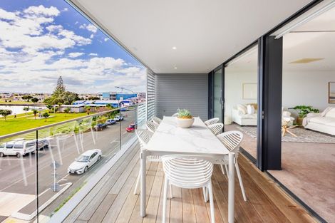 Photo of property in 407/7 Humber Street, Pandora, Napier, 4110