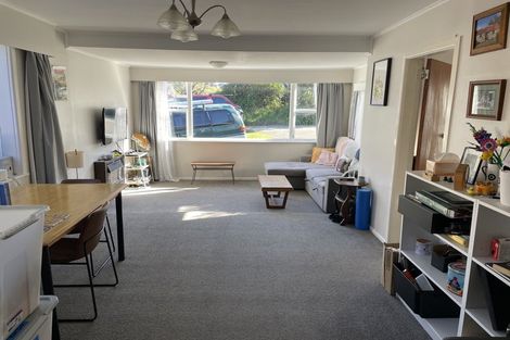 Photo of property in 19 Petherick Crescent, Johnsonville, Wellington, 6037