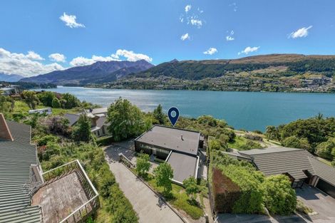 Photo of property in 363 Peninsula Road, Kelvin Heights, Queenstown, 9300