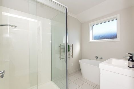 Photo of property in 22 Varsity Heights, Fitzherbert, Palmerston North, 4410