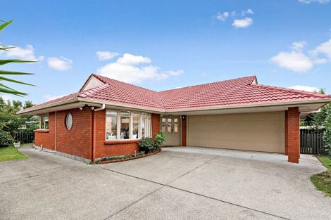 Photo of property in 15 Prictor Street, Papakura, 2110