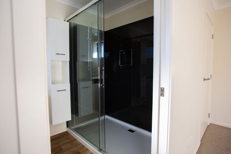 Photo of property in 7 Devon Lane, Carterton, 5713
