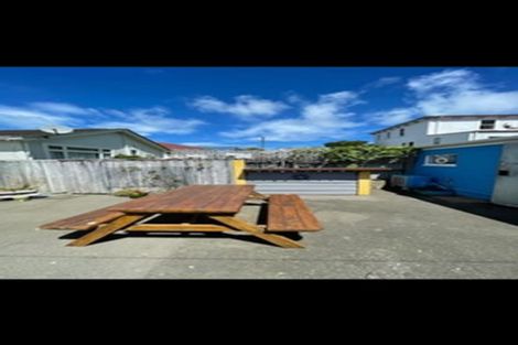 Photo of property in 62 Rintoul Street, Newtown, Wellington, 6021