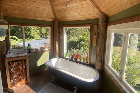 Photo of property in 272 Uruwhenua Road, Upper Takaka, Takaka, 7183