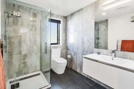 Photo of property in 4/275 Kilmore Street, Christchurch Central, Christchurch, 8011