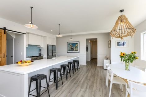 Photo of property in 55 Fernbrook Drive, Hurworth, New Plymouth, 4310