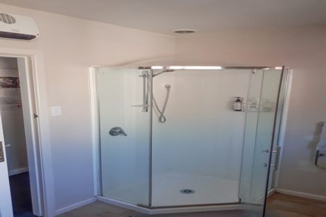 Photo of property in 16 Lascelles Street, Saint Martins, Christchurch, 8022