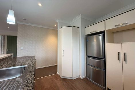 Photo of property in 18 Sinclair Street, Ebdentown, Upper Hutt, 5018