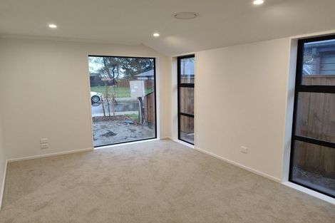 Photo of property in 18 Crossley Avenue, Woodend, 7610